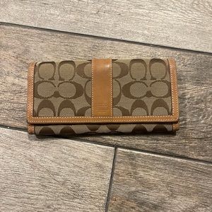 Coach wallet